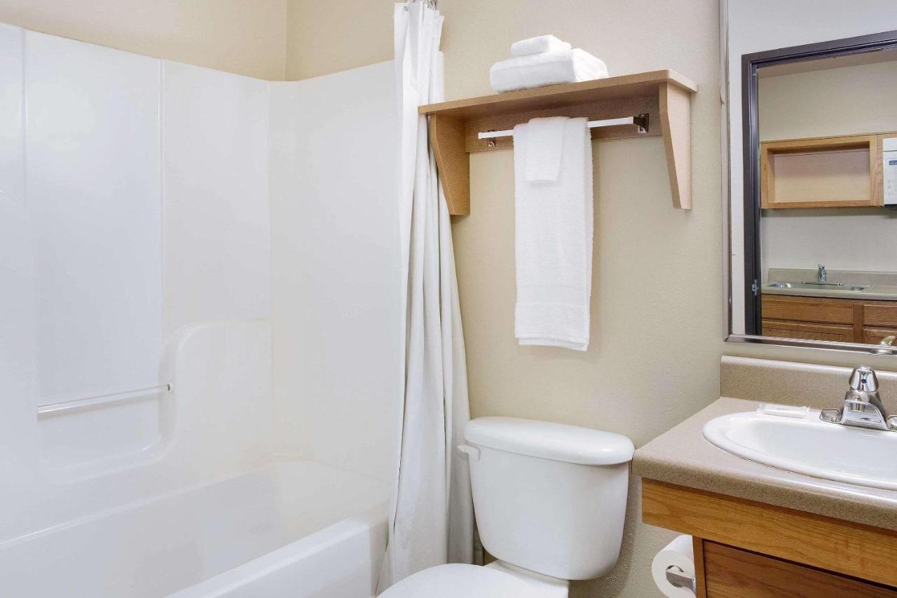 Woodspring Suites Raleigh Northeast Wake Forest Bagian luar foto
